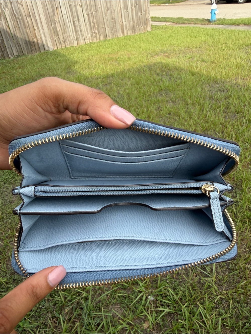 Michael Kors Light Gray Saffiano Wristlet Wallet with Gold Logo - Picture 3 of 5